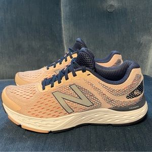 New balance 680 Womens size 8.5